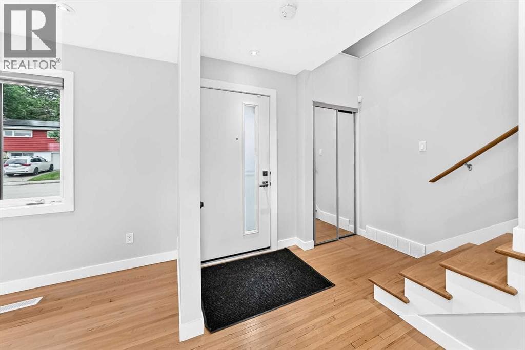 173 Cornwallis Drive detail 2