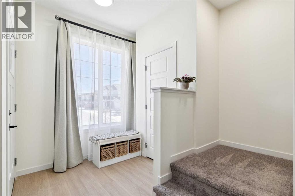 87 Setonstone Landing detail 2