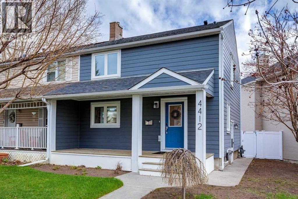 Impeccably maintained and updated home in popular ... - Image 1