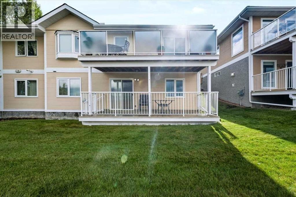 140 Strathaven Circle detail 3